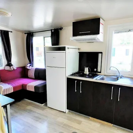 Pleasant Mobile In Castiglione Del Lago With Pool Σπίτι διακοπών